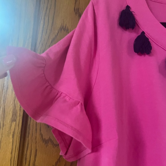 Plus size xxl hot pink top Crown and Ivy - Picture 3 of 5